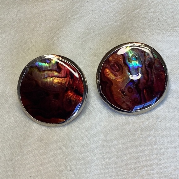 FINAL SALE PRICE Golden 36” Necklace, Bracelet, Pendant & ER’s - Picture 5 of 8